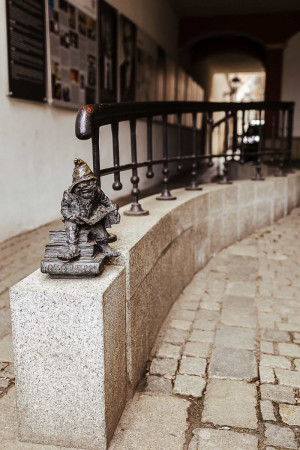 Wrocławski krasnal w czytelni czasu, zdjęcie 3 z 10